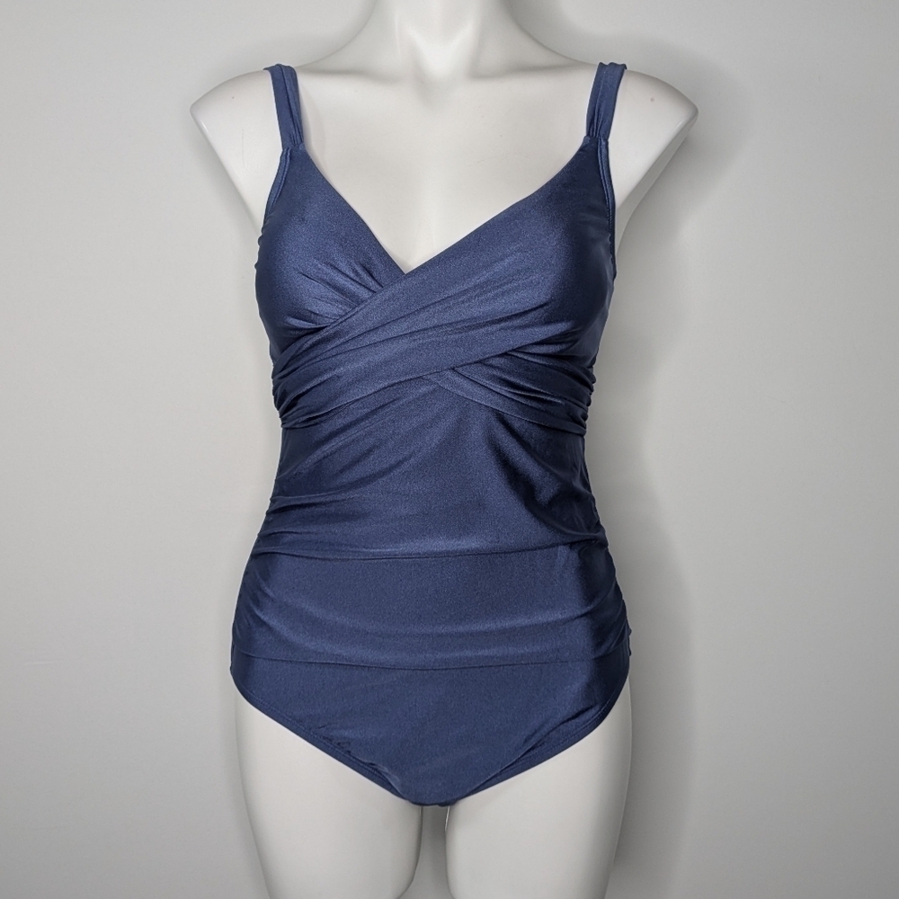 ✨3/$15  NWT Kona Sol blue v neck one piece swimsuit M